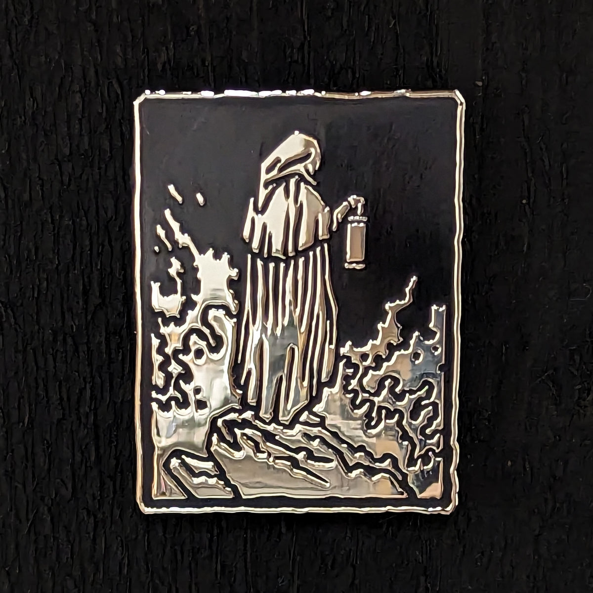Dread Shores & Black Horizons - Enamel Pin