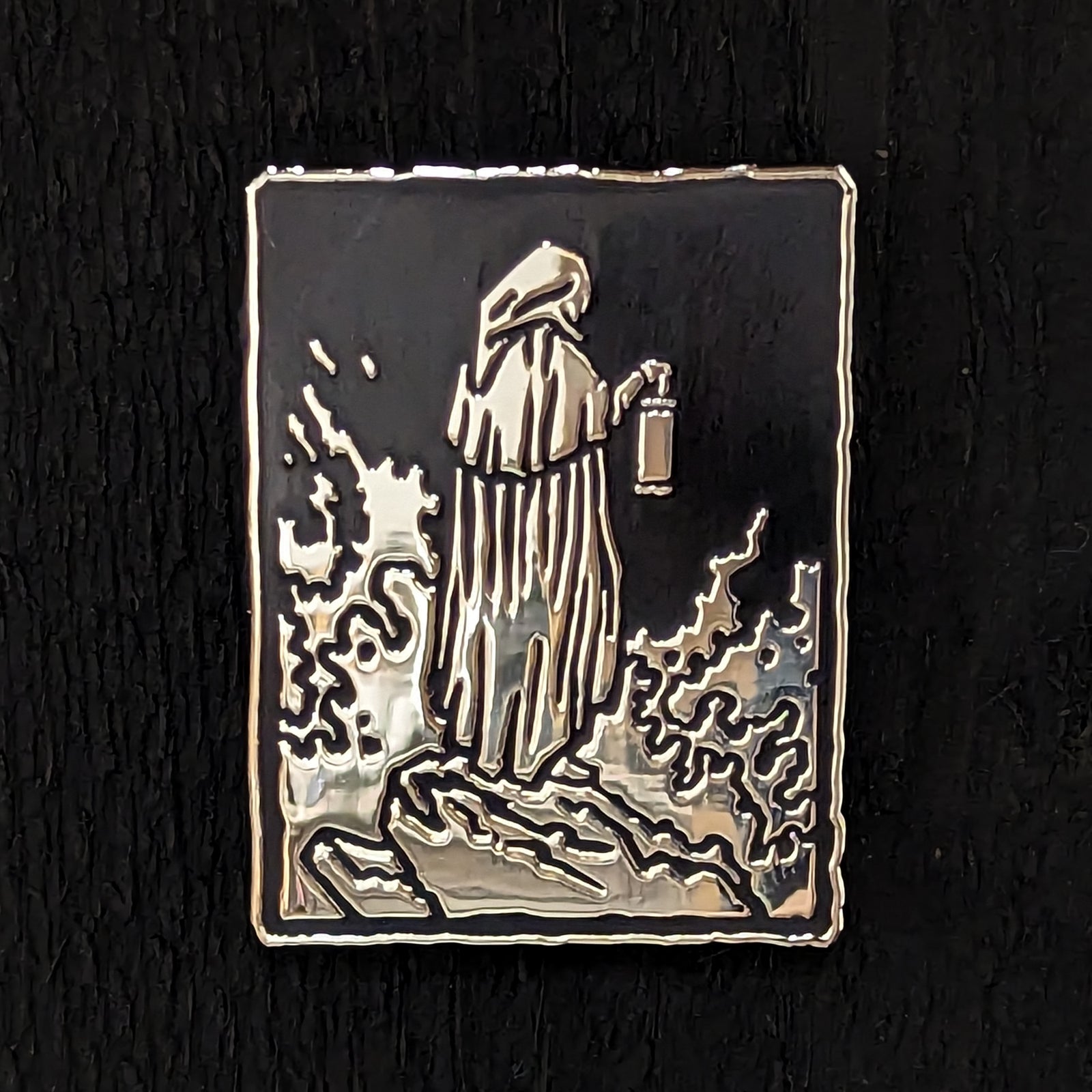 Dread Shores & Black Horizons - Enamel Pin
